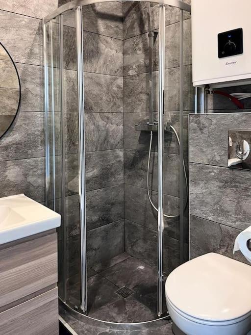 Apartmán Le Pressense 2 Vénissieux Exteriér fotografie