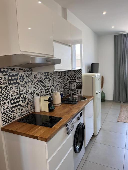 Apartmán Le Pressense 2 Vénissieux Exteriér fotografie