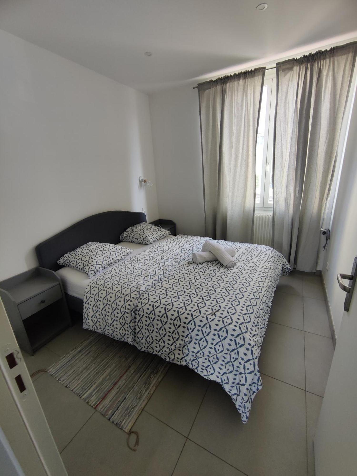 Apartmán Le Pressense 2 Vénissieux Exteriér fotografie