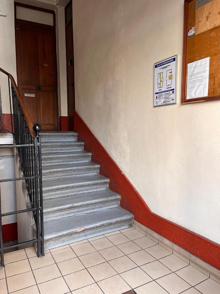Apartmán Le Pressense 2 Vénissieux Exteriér fotografie