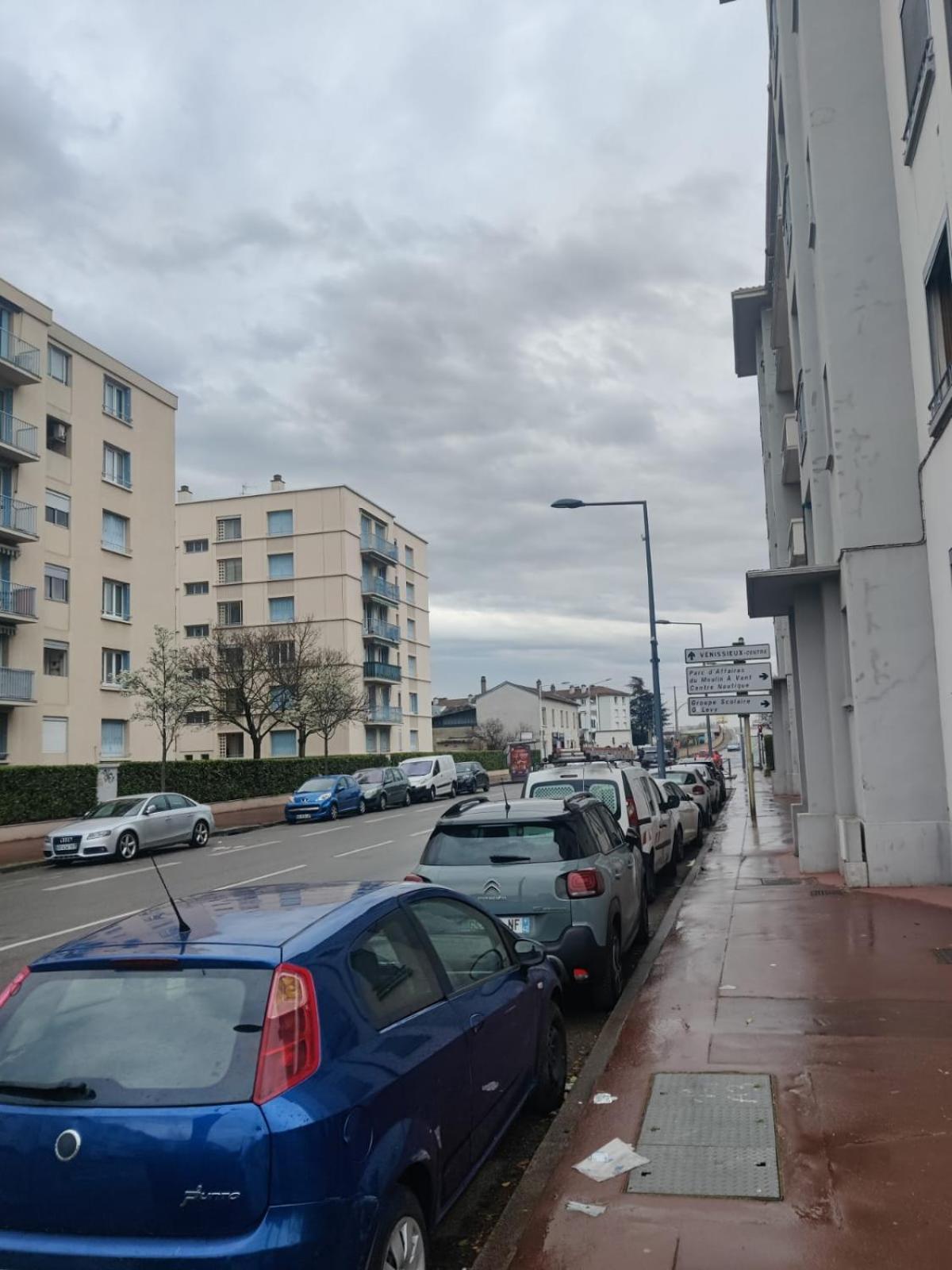 Apartmán Le Pressense 2 Vénissieux Exteriér fotografie